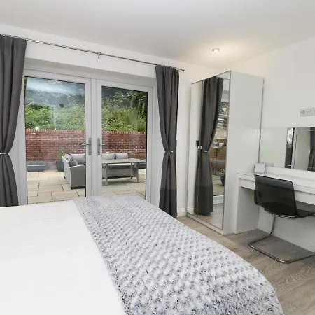 The Office Gardens, 1 דירה *