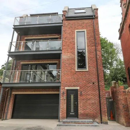 The Office Gardens, 1 דירה וויטבי